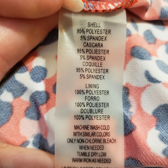 Vince Camuto Red and Black Patterned Midi Dress - Picture 12 of 12